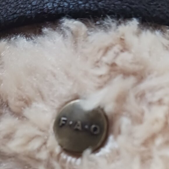 Collectable FAO Schwarz Aviator Teddy Bear with Flight Bomber Jacket - Picture 7 of 10